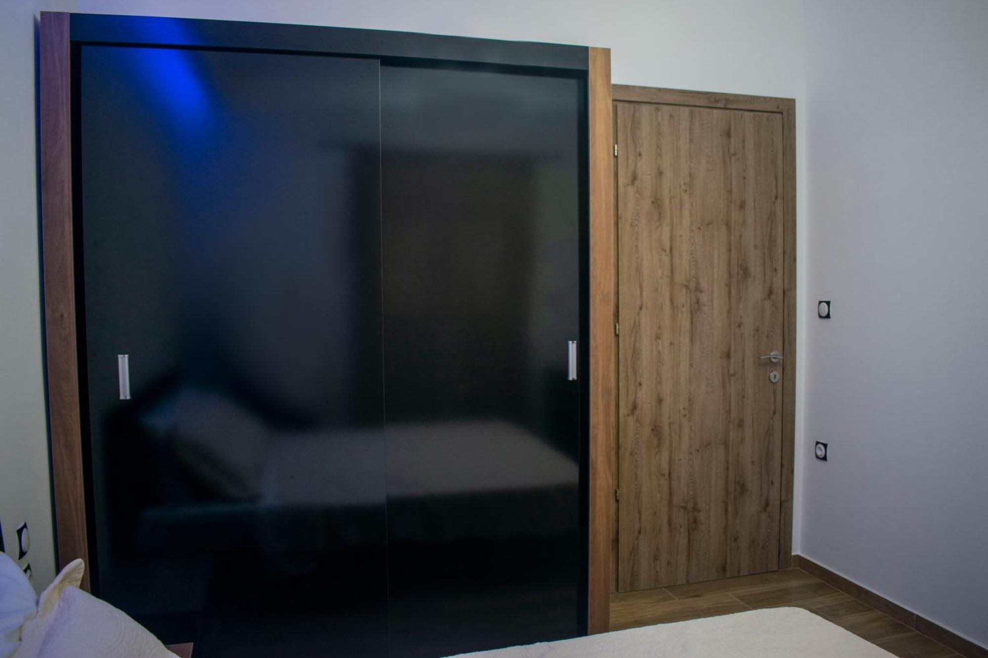 Luxe Suite, Achilles' Private Getaway Apartment